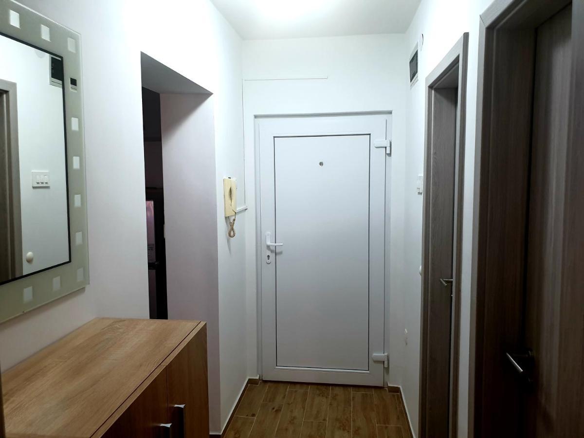 Apartment Mon Cheri-Located In A Quiet Neighbourhood Near Beaches Free Parking Pula Exterior foto